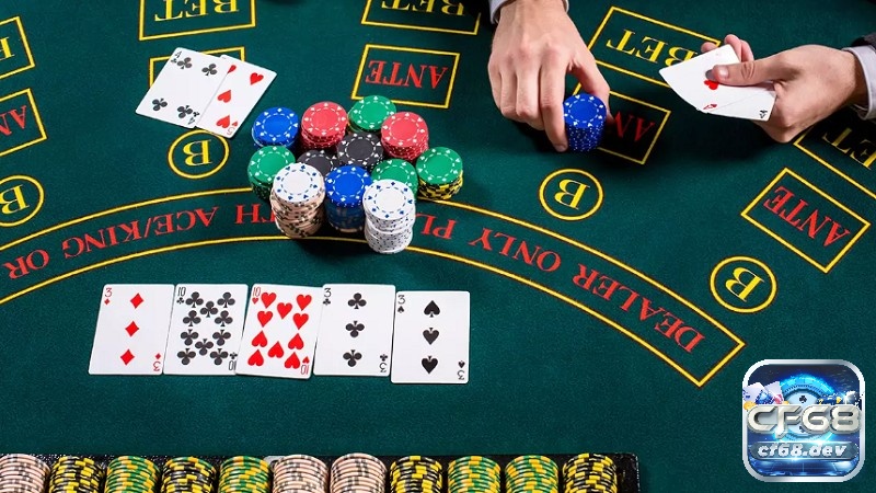 Tâm lý đóng vai trò quan trọng khi tham gia chơi poker giúp người chơi vận dụng các chiến thuật hiệu quả