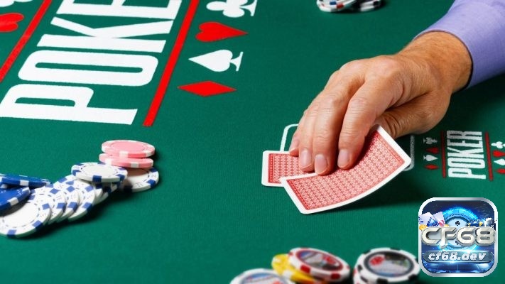 Luật poker giải đấu: mù tăng dần, áp lực tăng cao, chiến thuật thay đổi!
