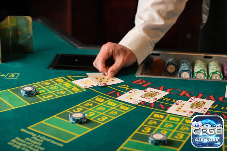 Trình tự ở 1 lượt đấu của game sẽ được diễn ra trong 4 đợt