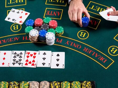 Thuật ngữ poker cơ bản: Từ điển đầy đủ cho người chơi Việt