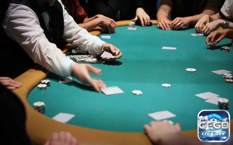 Bạn hãy dùng chiến lược Poker để tối đa hóa lợi nhuận và giảm thiểu rủi ro thua lỗ.