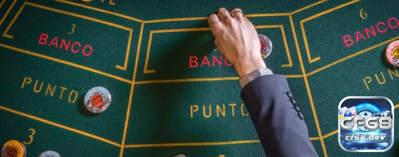 Mô hình toán học giúp phân tích việc đoán bài Baccarat theo xác suất nhưng không thể loại bỏ lợi thế nhà cái.