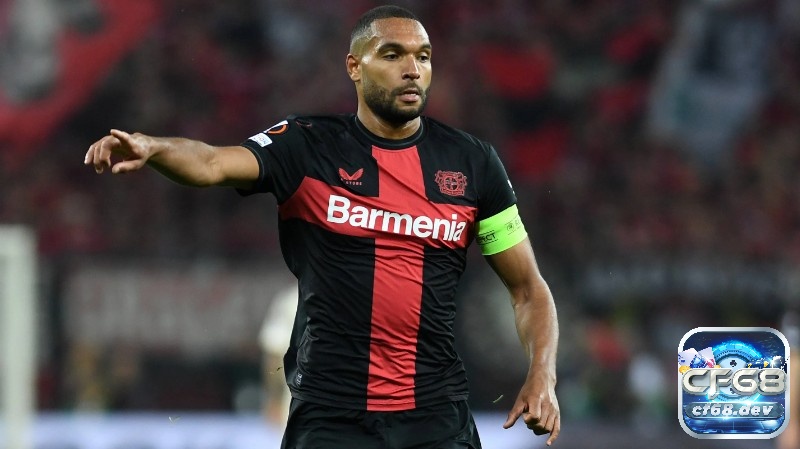 Jonathan Tah điềm tĩnh, đọc tình huống xuất sắc, phát động tấn công hiệu quả